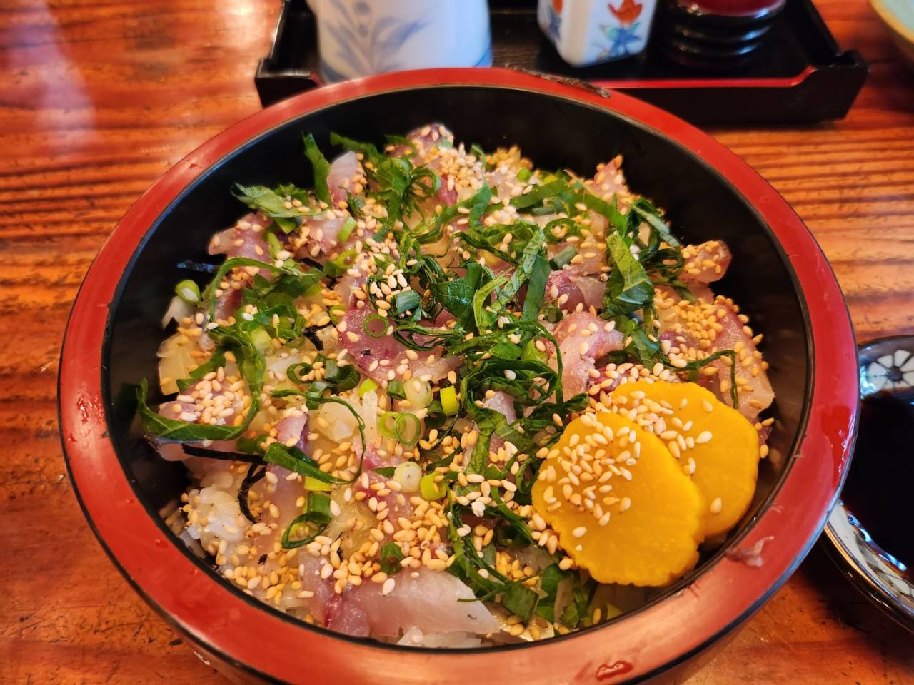 三英