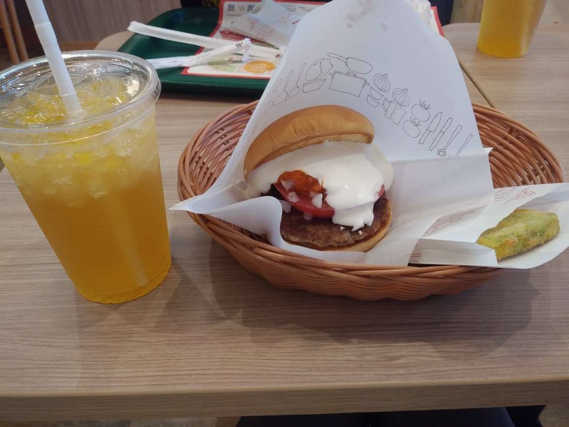 白いモスバーガー